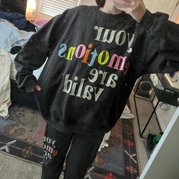 Mayfair Group Set - Picture 4 of 6